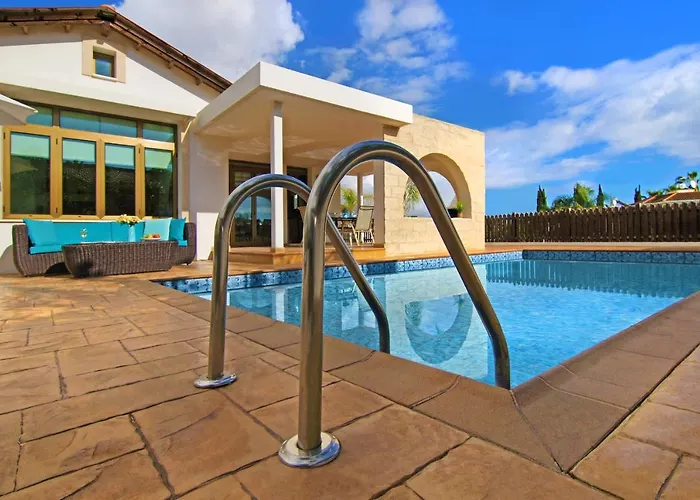 Villa Merry * Agia Napa