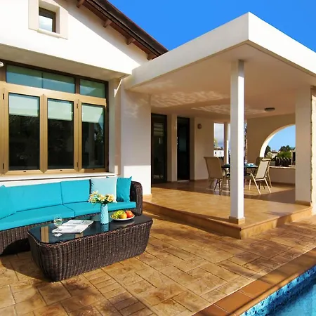 Villa Merry