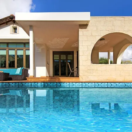 Villa Merry