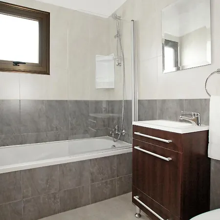 Βίλα Merry Αγία Νάπα