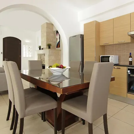 Villa Merry * Ayia Napa